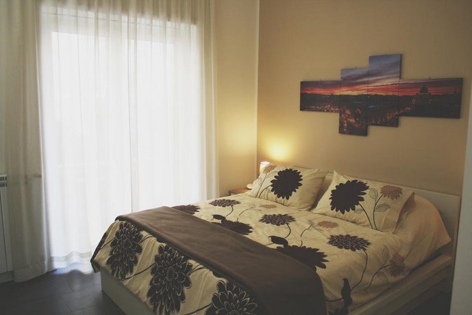 AV Domus Vatican St Peter B&B