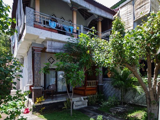 Bubu Racok Homestay