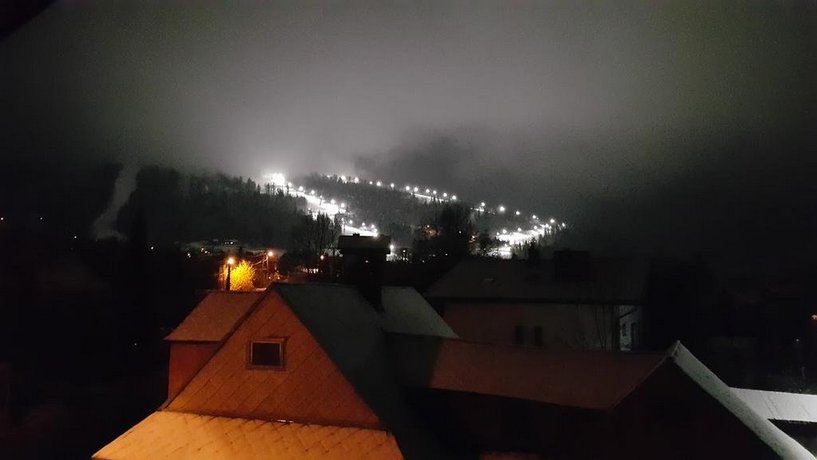 Pokoje Goscinne Kacper Blisko Gondoli