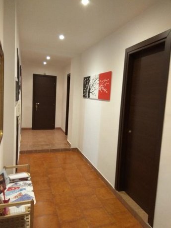 Primo Piano Guesthouse - Bari Policlinico