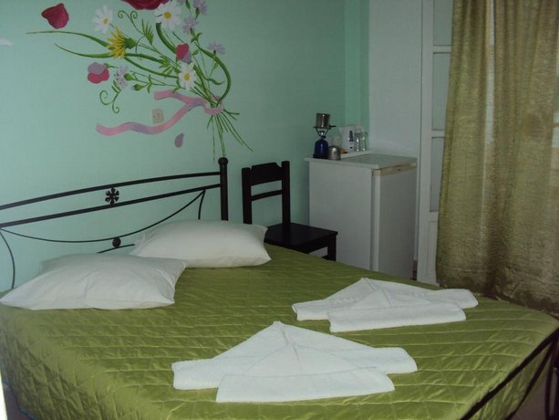 Aegeon Pension Amorgos Island