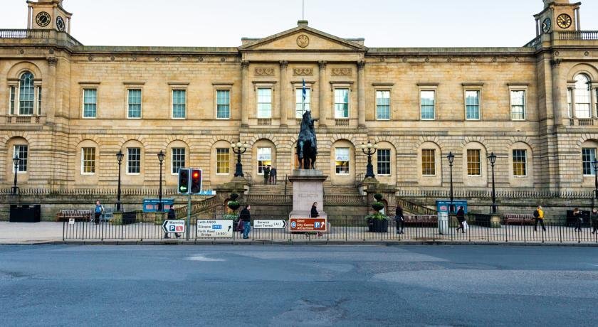 Calton Hill Apartment