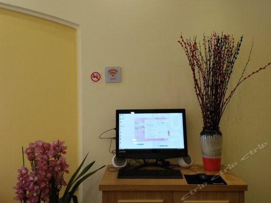 Home Inn Chenggong Longcheng Street Branch