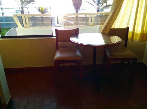 Hostal La Rivera