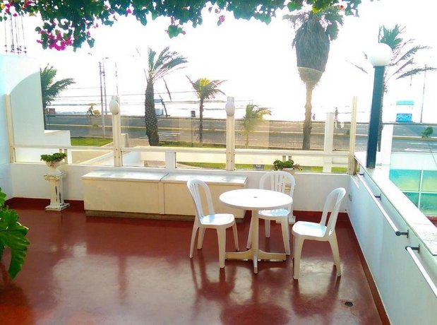 Hostal La Rivera