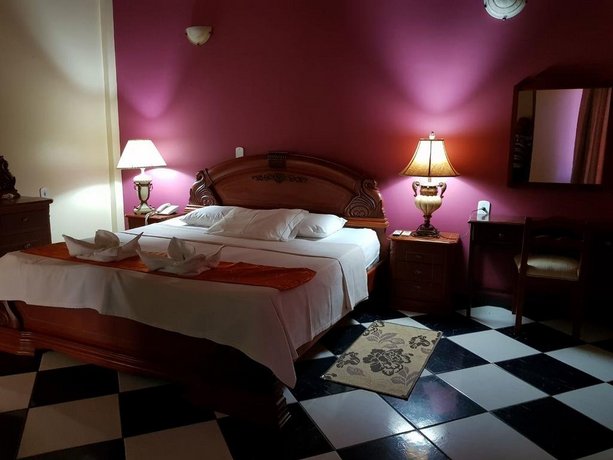 Hotel Takana