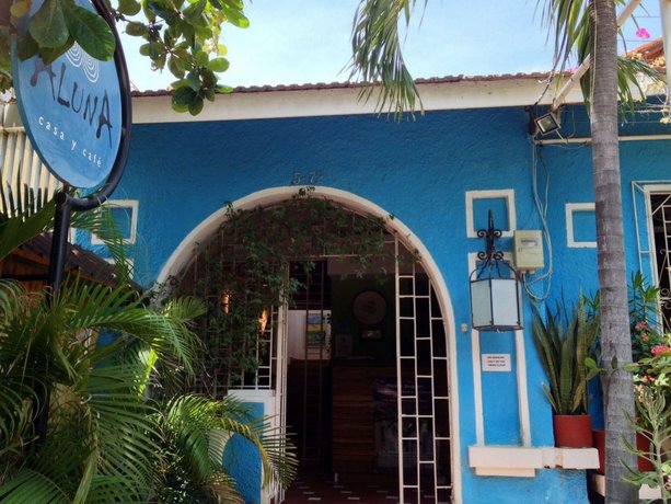 Aluna Casa y Cafe