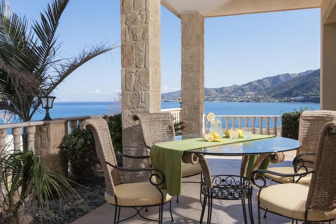 Petros Seashore Villa
