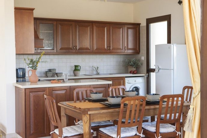 Petros Seashore Villa