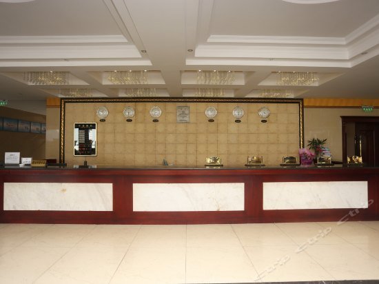 Huayuan Hotel Deyang