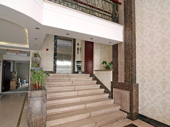 Hebang Hotel Shanghai National Exhibition and Convention Center