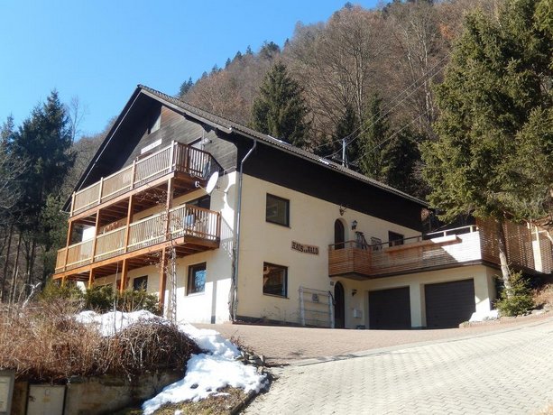 Haus am Wald Steindorf am Ossiacher See Tobitsch Austria thumbnail