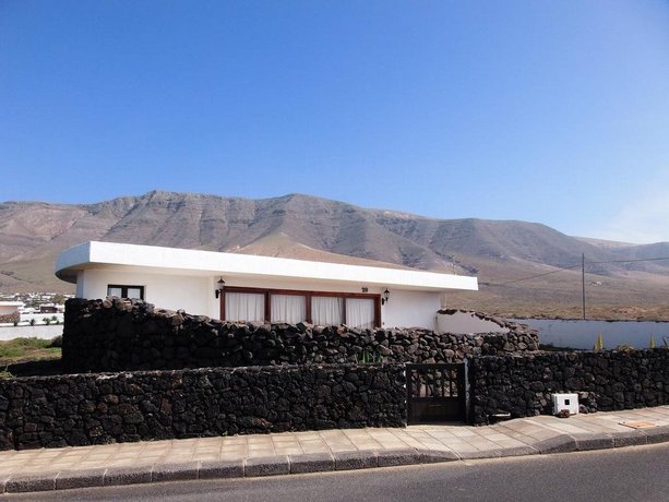 Famara Bungalow