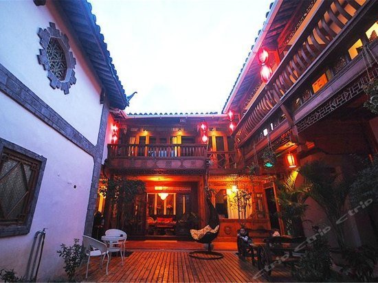 Lijiang Youjia Garden Inn
