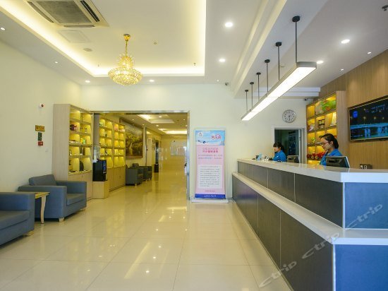 Hanting Express Zhengzhou Ruhe Road