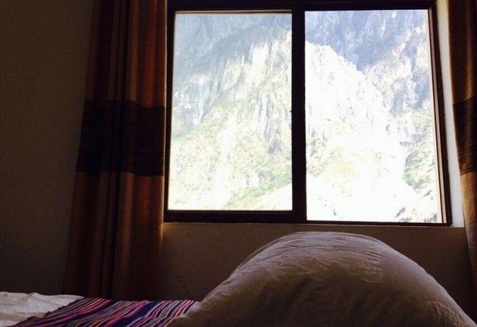 Tina's Youth Hostel