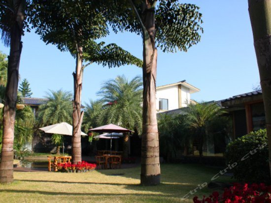 Dongjiang Golf Resort Hotel