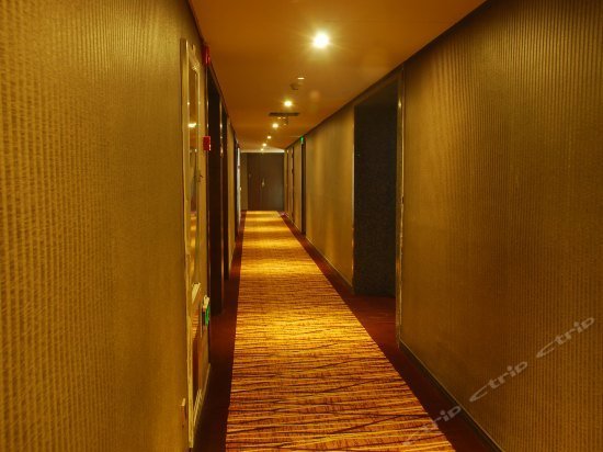 Biz Boutique Hotel