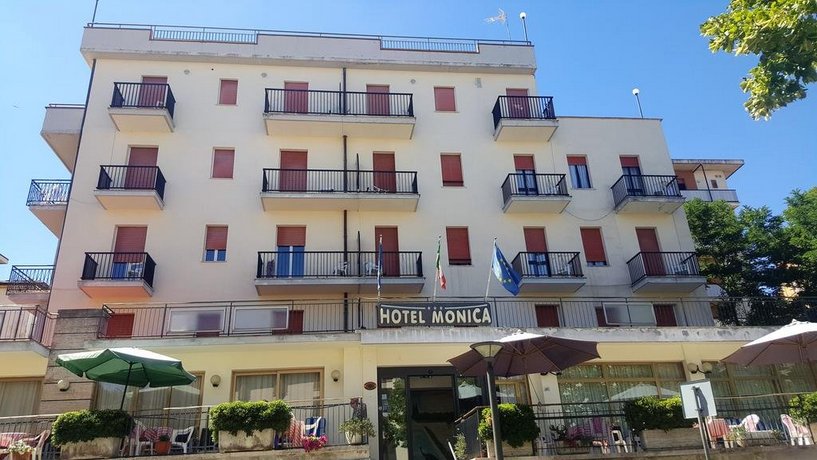 Hotel Monica Chianciano Terme