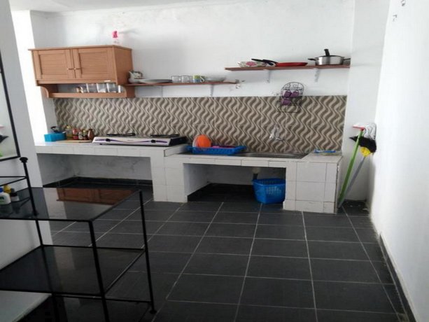 Amira Homestay