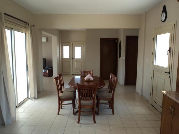 Citrus Grove Villa
