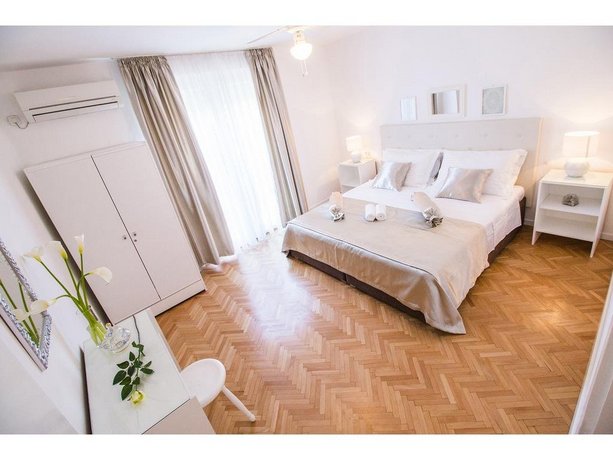 Residenza Apartments