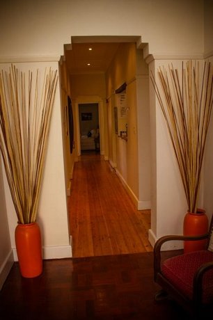 Avondblij Guest House B&B
