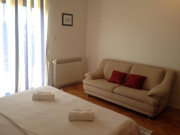Holiday Home Vila Emma