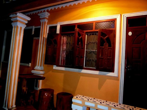 Khamphouy Guesthouse