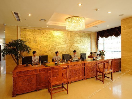 Gold Hotel Lishui