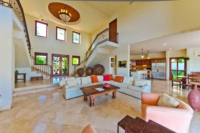 Villa De Phoenix