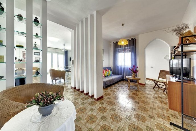 Villa CalaCuticchi
