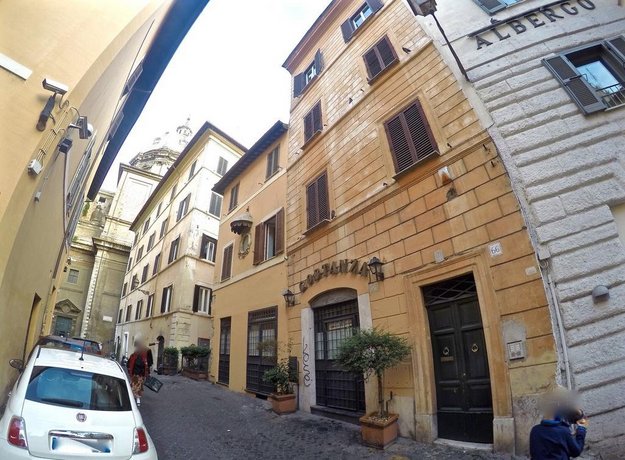 Navona Little Home