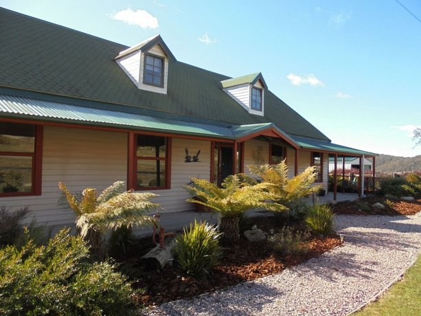 Goulds Country Guest House  Australia thumbnail