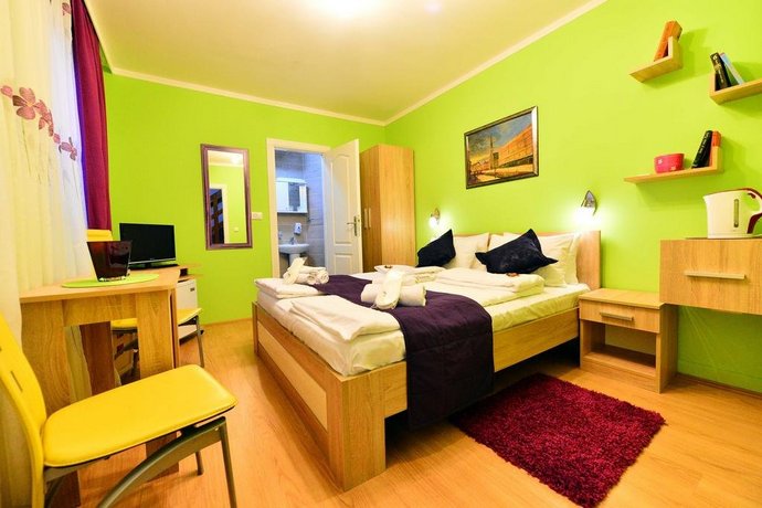 Guest Accommodation TAL Centar