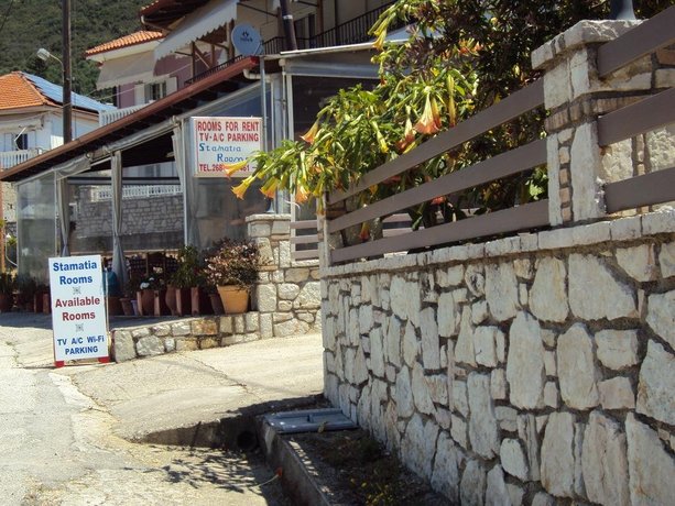 Stamatia Rooms