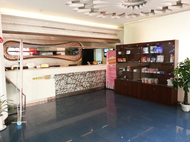 Motel Shanghai Chongming Bayi Road Pedestrian Street