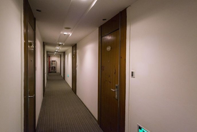 Motel 168 Shanghai Longming Road