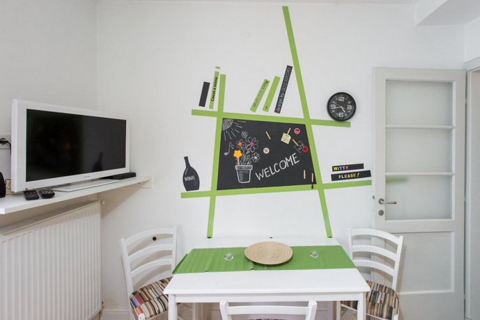Apartment Witty Please