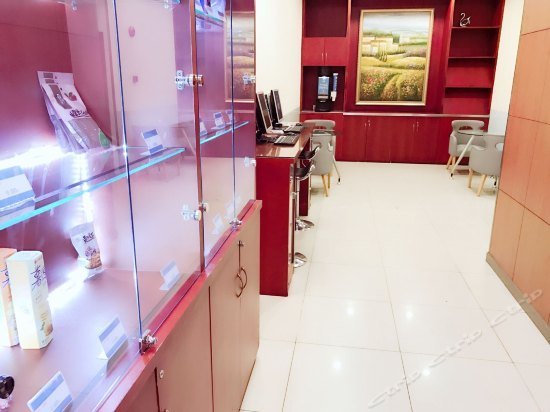 Hanting Express Shanghai Dabaishu