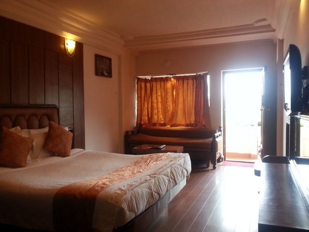 Hotel Darshan Ooty