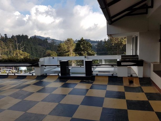 Hotel Darshan Ooty