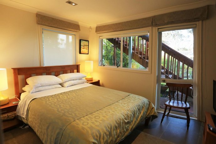 Beach Lodge Auckland