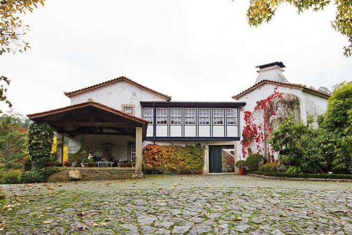 Quinta de Mouraes Casa dos Rododendros