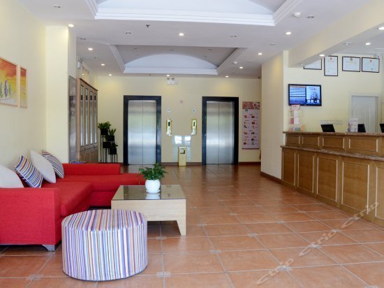 Home Inn Shijiazhuang Railway Station West Square South Zhonghua Street