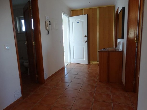 Cardeira Holiday Apartments