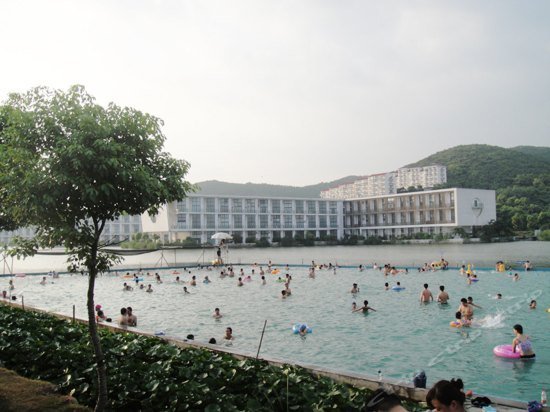 Zhushanhu Lake Town Holiday Hotel
