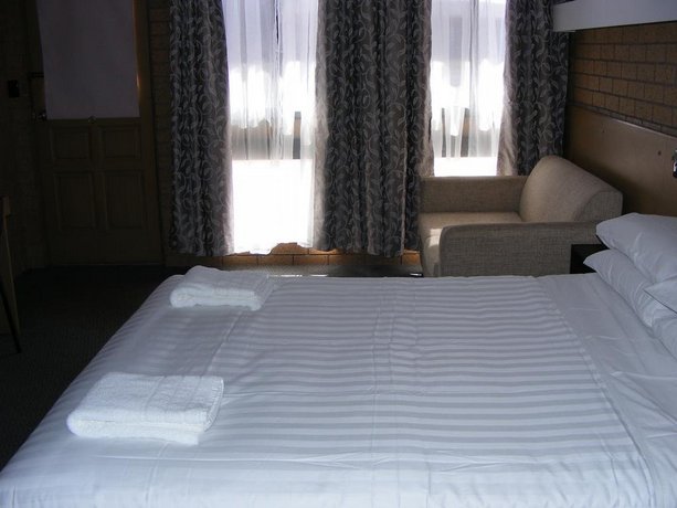 Eaglehawk Motel