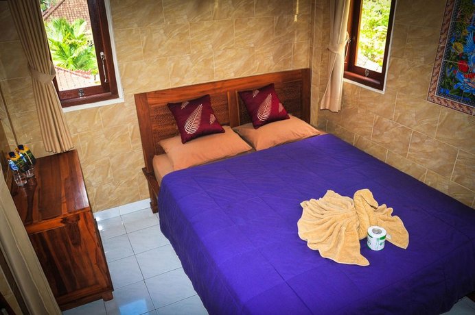 Mira Family Homestay