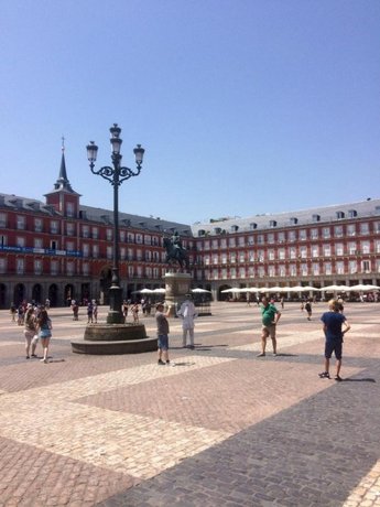Hostal Met Madrid